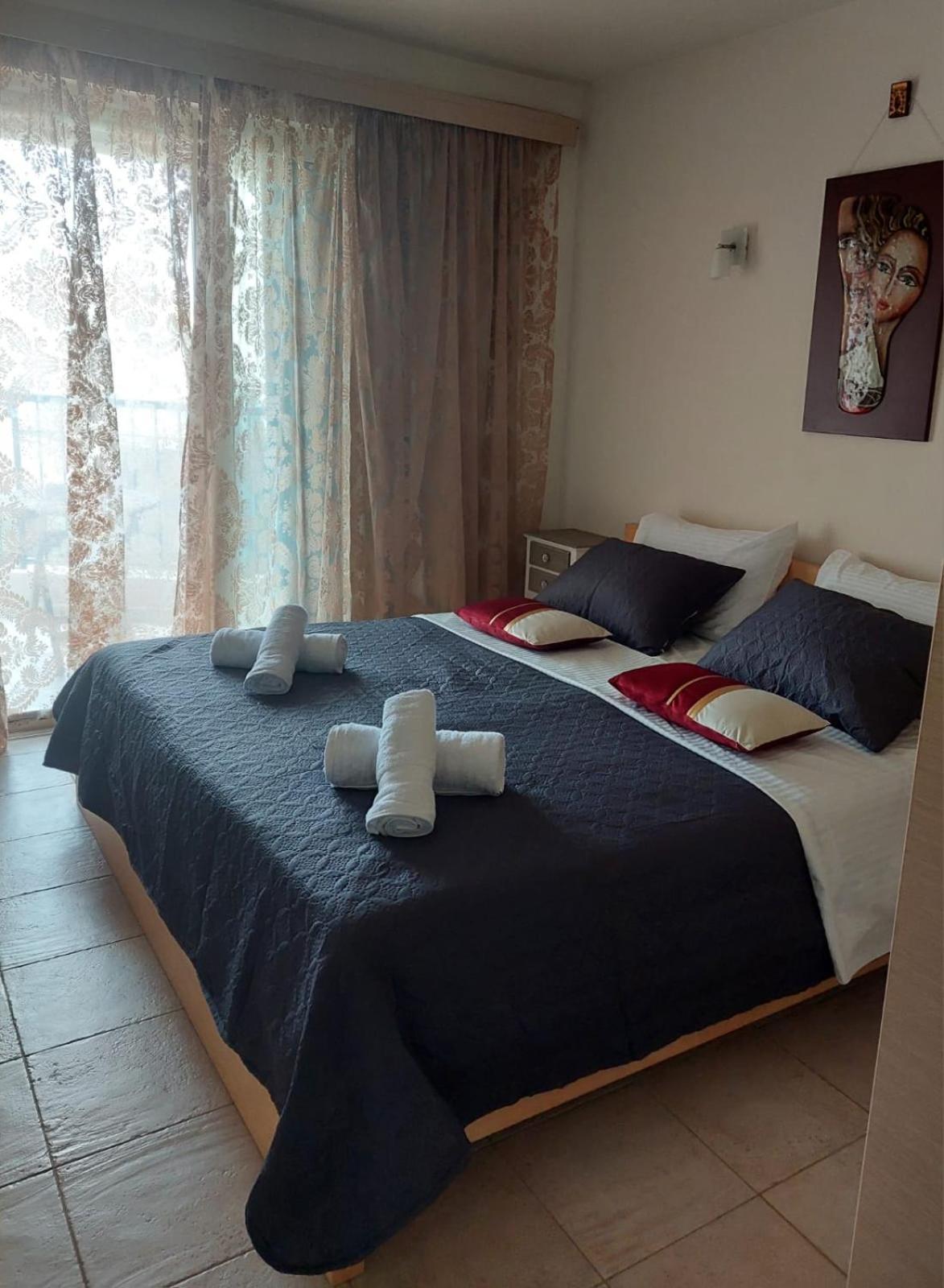 Infinity Night Villa Hriszí Aktí Haniá Kültér fotó